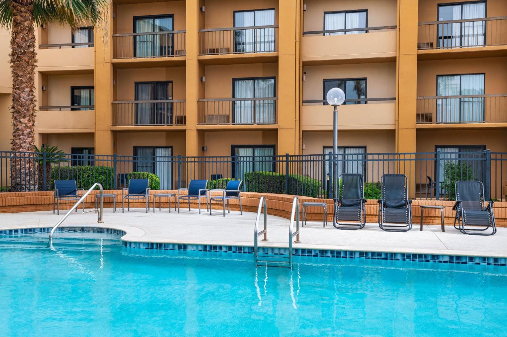 Courtyard By Marriott San Antonio Airport Hotel Luaran gambar